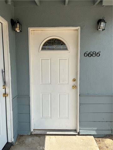 6688 6686 Yucca, 29 Palms, CA 92277