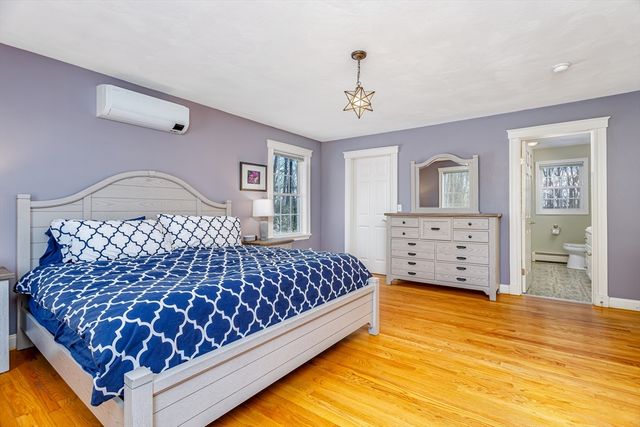 120 Robbs Hill Road, Lunenburg, MA 01462