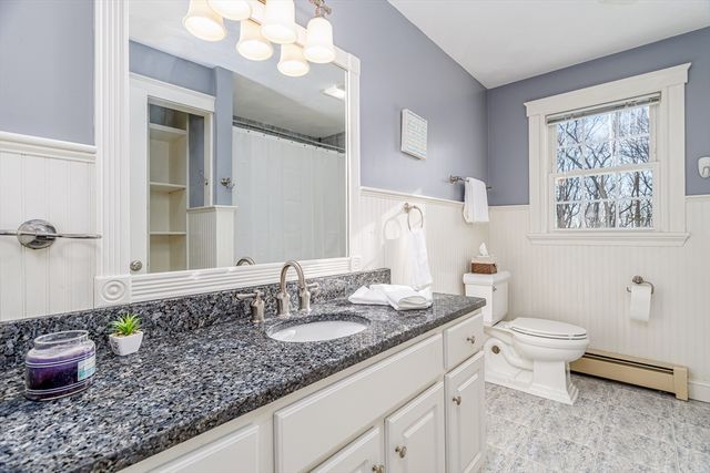 120 Robbs Hill Road, Lunenburg, MA 01462