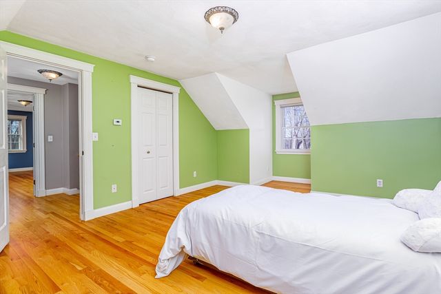 120 Robbs Hill Road, Lunenburg, MA 01462