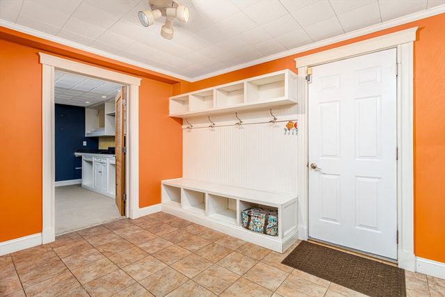 120 Robbs Hill Road, Lunenburg, MA 01462