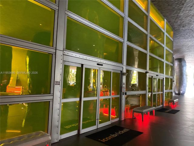 465 Brickell Ave 3004, Miami, FL 33131