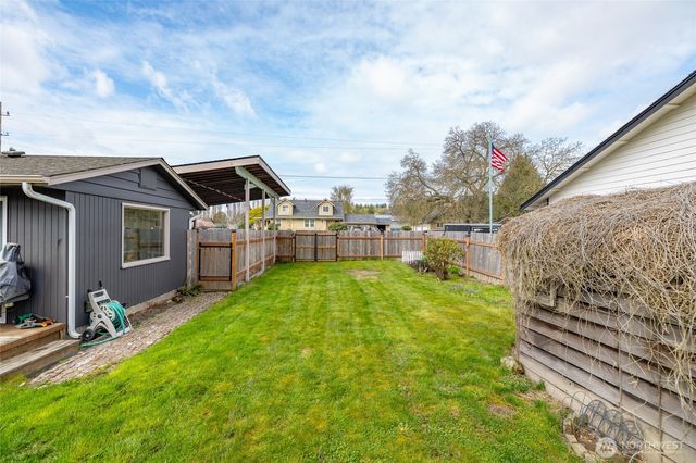 20181 Lafayette Road, Burlington, WA 98233