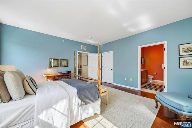 4 Quarry Drive B2, Woodland Park, NJ 07424