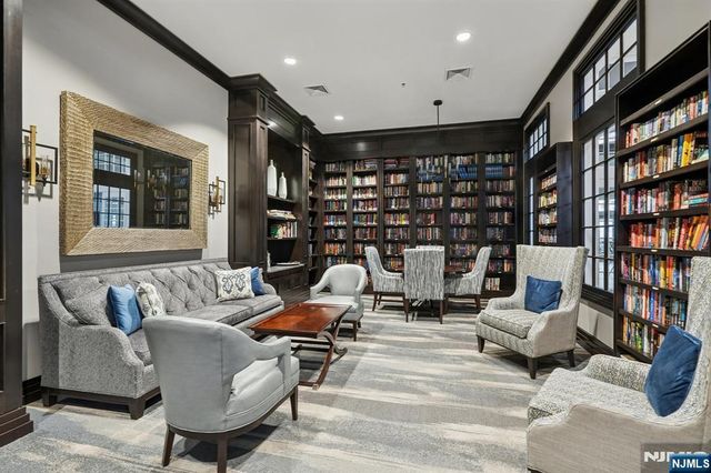 4 Quarry Drive B2, Woodland Park, NJ 07424