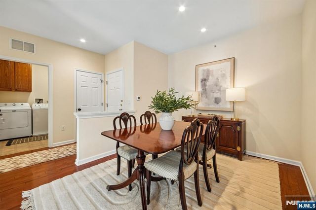 4 Quarry Drive B2, Woodland Park, NJ 07424