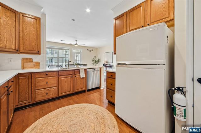 4 Quarry Drive B2, Woodland Park, NJ 07424