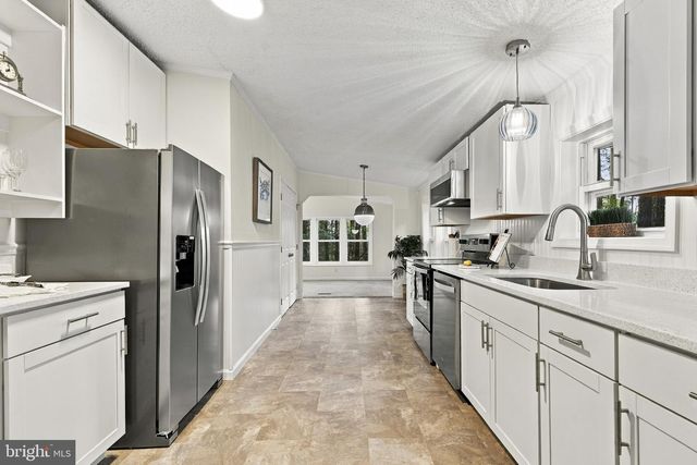 44971 SHORE DR, Tall Timbers, MD 20690