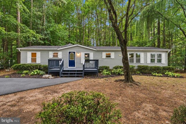 44971 SHORE DR, Tall Timbers, MD 20690