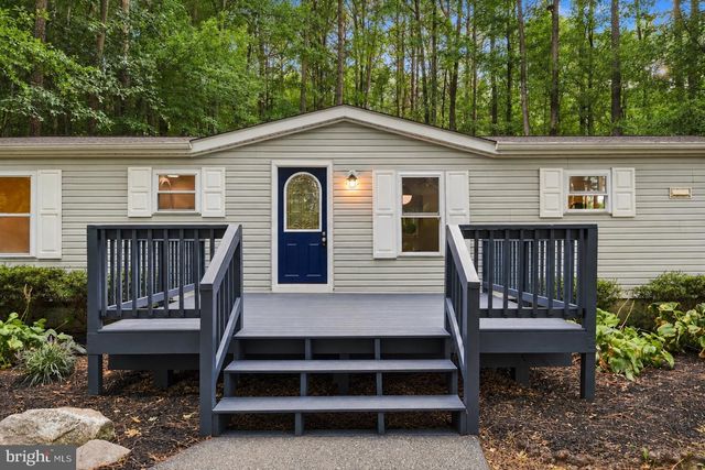 44971 SHORE DR, Tall Timbers, MD 20690