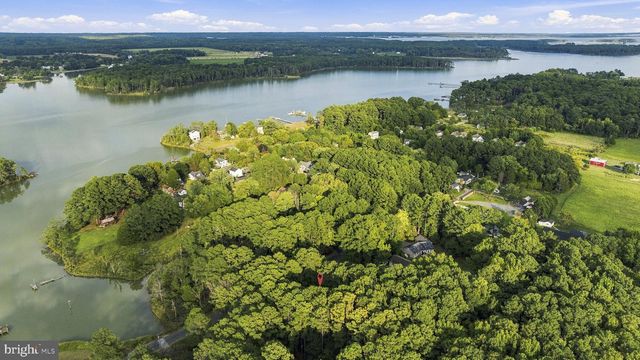 44971 SHORE DR, Tall Timbers, MD 20690