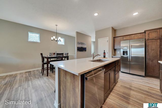 8501 Regent Court, Lincoln, NE 68507