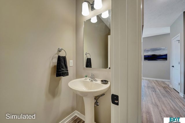 8501 Regent Court, Lincoln, NE 68507