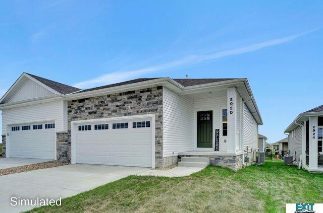 8501 Regent Court, Lincoln, NE 68507
