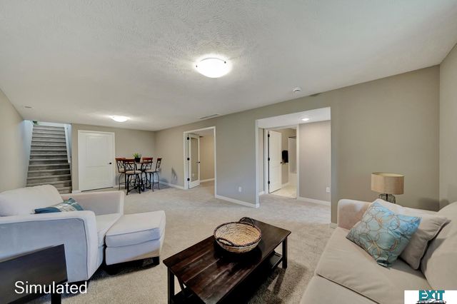 8501 Regent Court, Lincoln, NE 68507