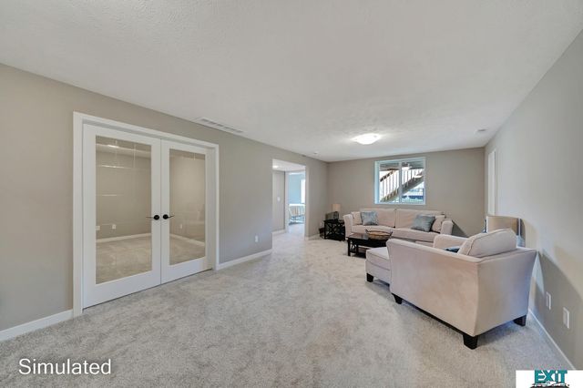 8501 Regent Court, Lincoln, NE 68507