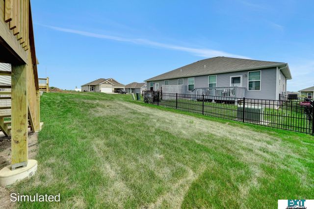 8501 Regent Court, Lincoln, NE 68507