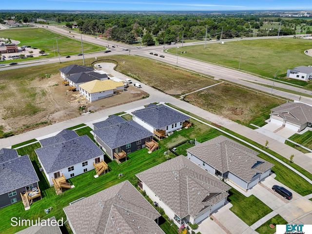 8501 Regent Court, Lincoln, NE 68507