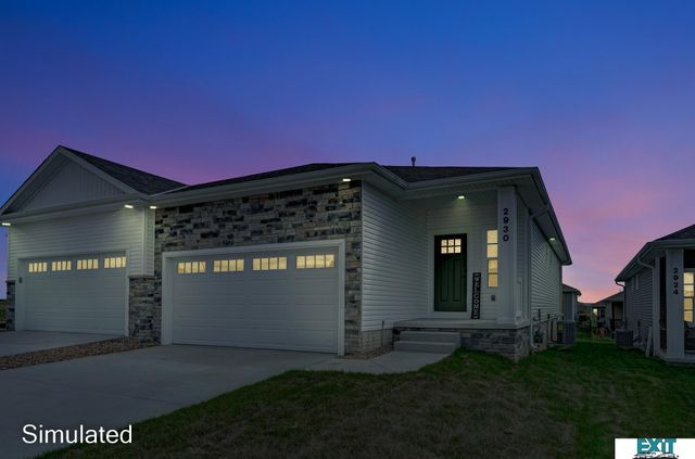 8501 Regent Court, Lincoln, NE 68507