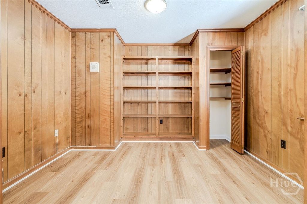 Image 23 of property listing at 937 Mill Drive, Savannah, GA 31419