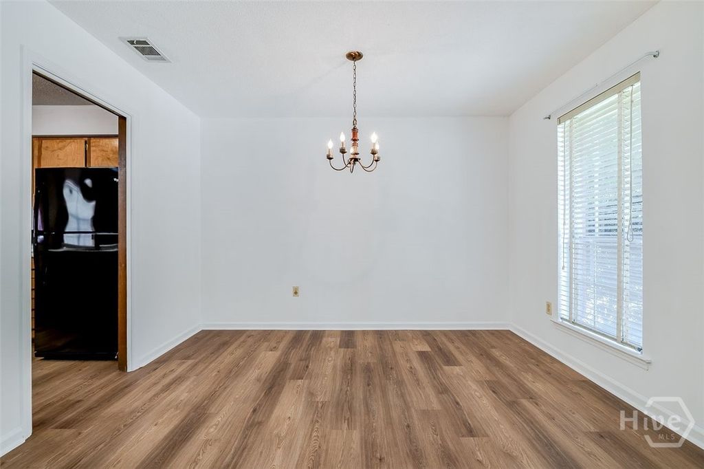 Image 9 of property listing at 937 Mill Drive, Savannah, GA 31419