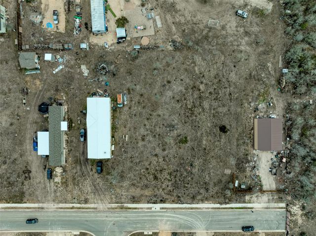 257 Trebol ST, Dale, TX 78616