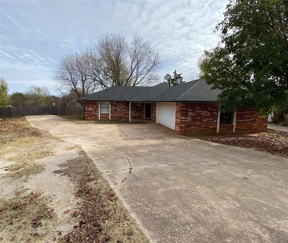 805 Condor Court, Noble, OK 73068