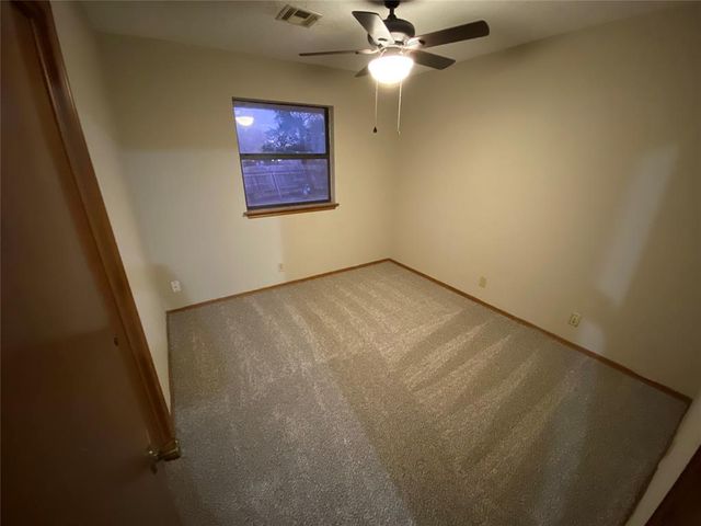 805 Condor Court, Noble, OK 73068