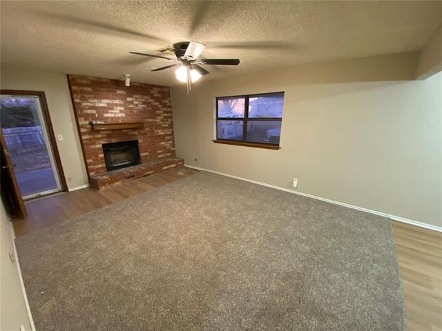 805 Condor Court, Noble, OK 73068