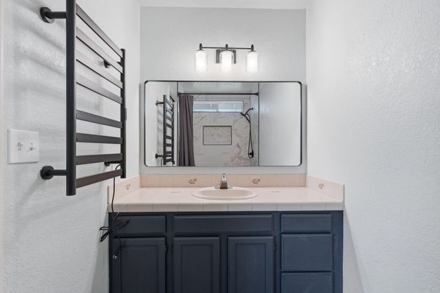 649 Lowe Street, Redding, CA 96001