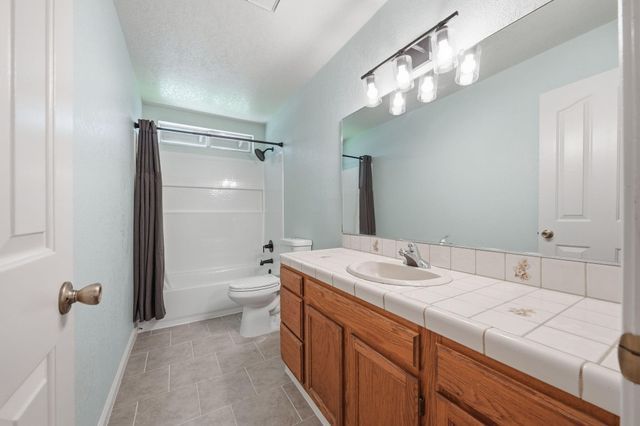 649 Lowe Street, Redding, CA 96001