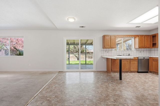 649 Lowe Street, Redding, CA 96001