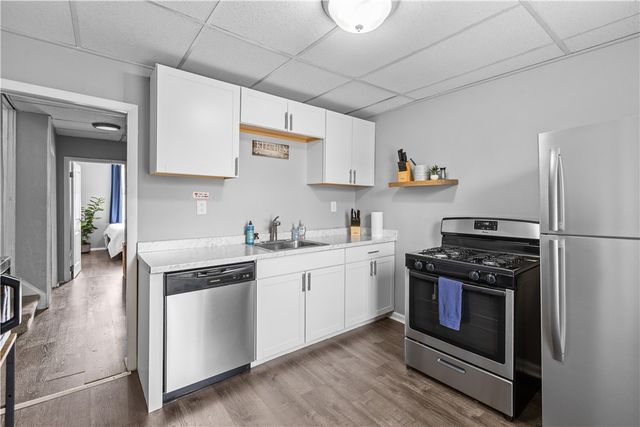 17 Lelia St, Mt Washington, PA 15211