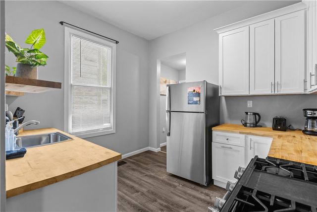 17 Lelia St, Mt Washington, PA 15211