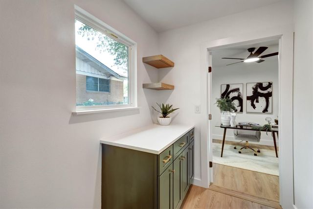 4710 Russet Hill DR, Austin, TX 78723