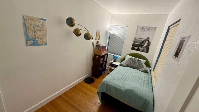 147 E 28th Street E, Riviera Beach, FL 33404