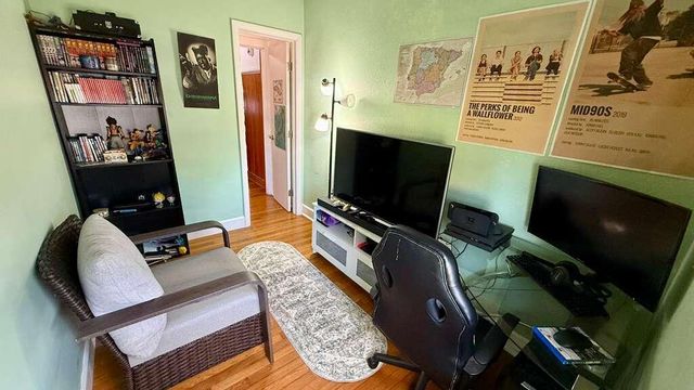 147 E 28th Street E, Riviera Beach, FL 33404