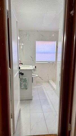 147 E 28th Street E, Riviera Beach, FL 33404