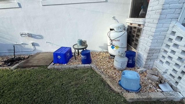 147 E 28th Street E, Riviera Beach, FL 33404