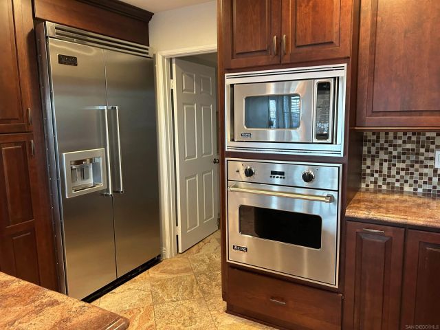 16521 Calle Pulido, San Diego, CA 92128