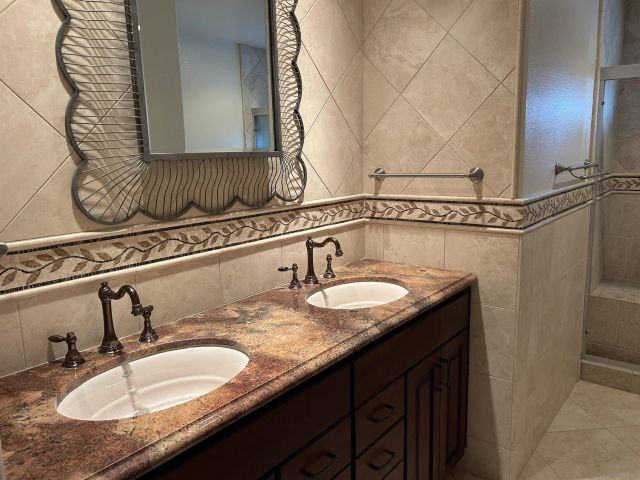 16521 Calle Pulido, San Diego, CA 92128