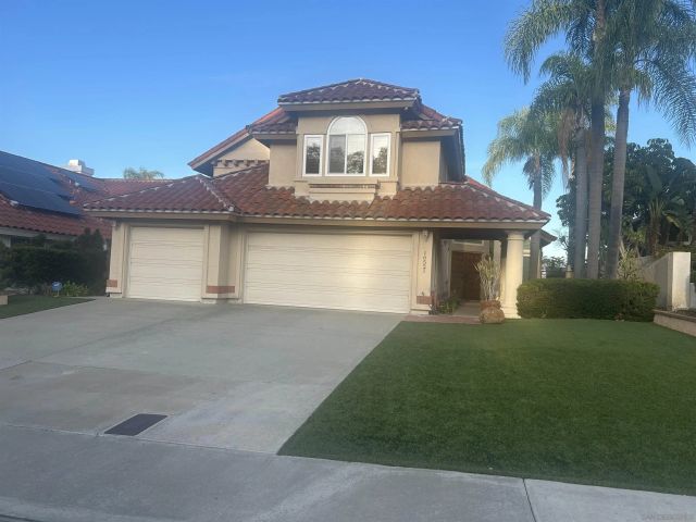 16521 Calle Pulido, San Diego, CA 92128