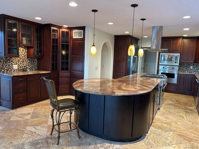 16521 Calle Pulido, San Diego, CA 92128