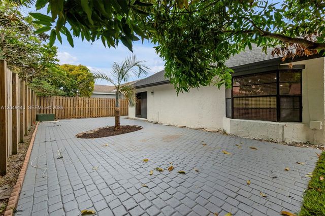 7428 NW 49th Court, Lauderhill, FL 33319