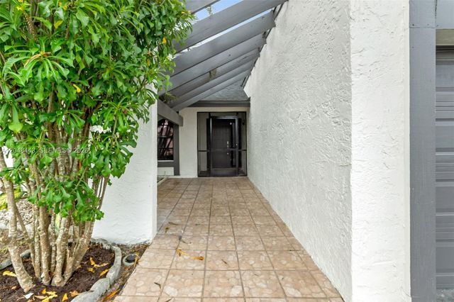 7428 NW 49th Court, Lauderhill, FL 33319