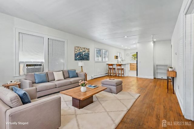 52 Main Street, East Brunswick, NJ 08816