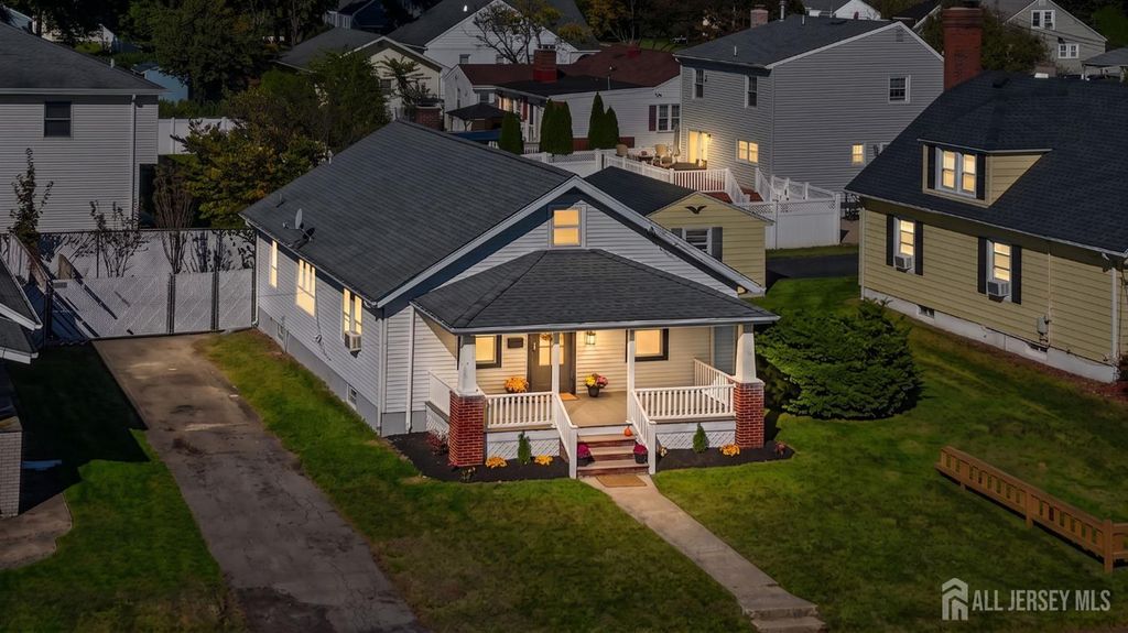 52 Main Street, East Brunswick, NJ 08816