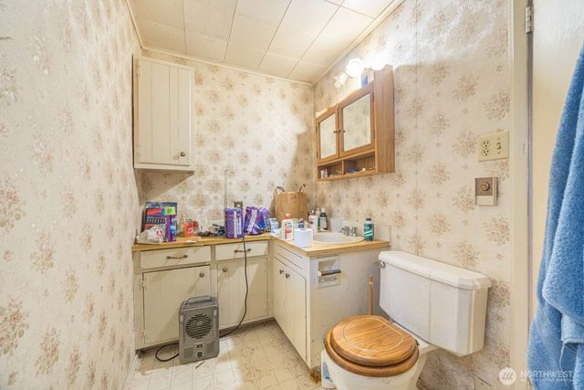 1103 W Spruce Street, Port Angeles, WA 98363