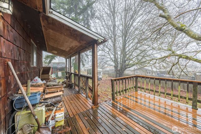 1103 W Spruce Street, Port Angeles, WA 98363