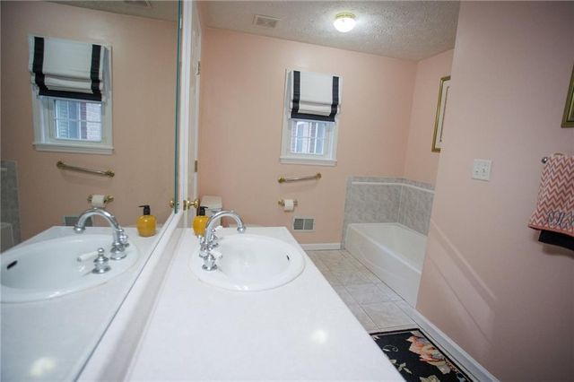 4450 Bay Creek Road, Loganville, GA 30052